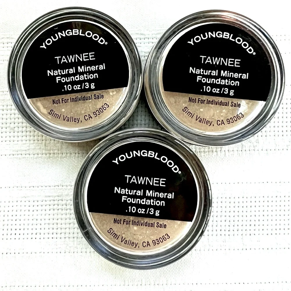 YOUNGBLOOD Bundle NEW Natural Mineral‎ Foundation Blush Hi-DEF Brushes
💥SALE💥 - Picture 4 of 16